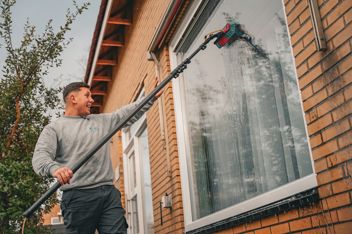 Professional gutter cleaning crew at work in Nashville