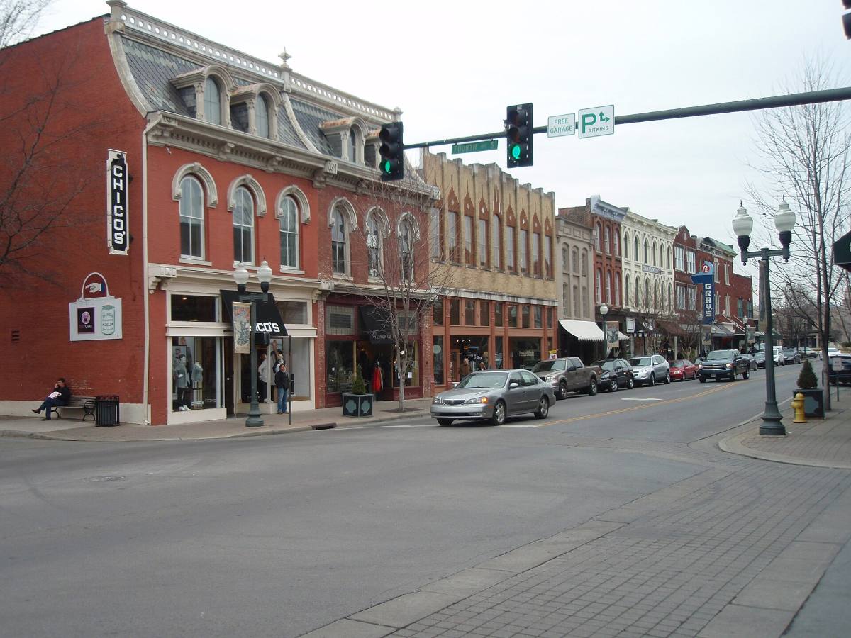 Historic Main Street in downtown Franklin, Tennessee